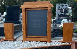 creawood_felirat_sirkeret